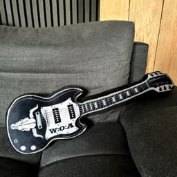 W:O:A - Kissen - Gitarre – Bild 5