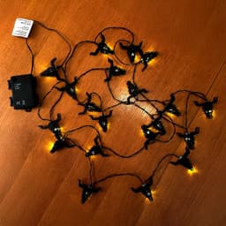 W:O:A - Lichterkette – Bild 7